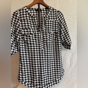 41 Hawthorn Monochrome Houndstooth Blouse